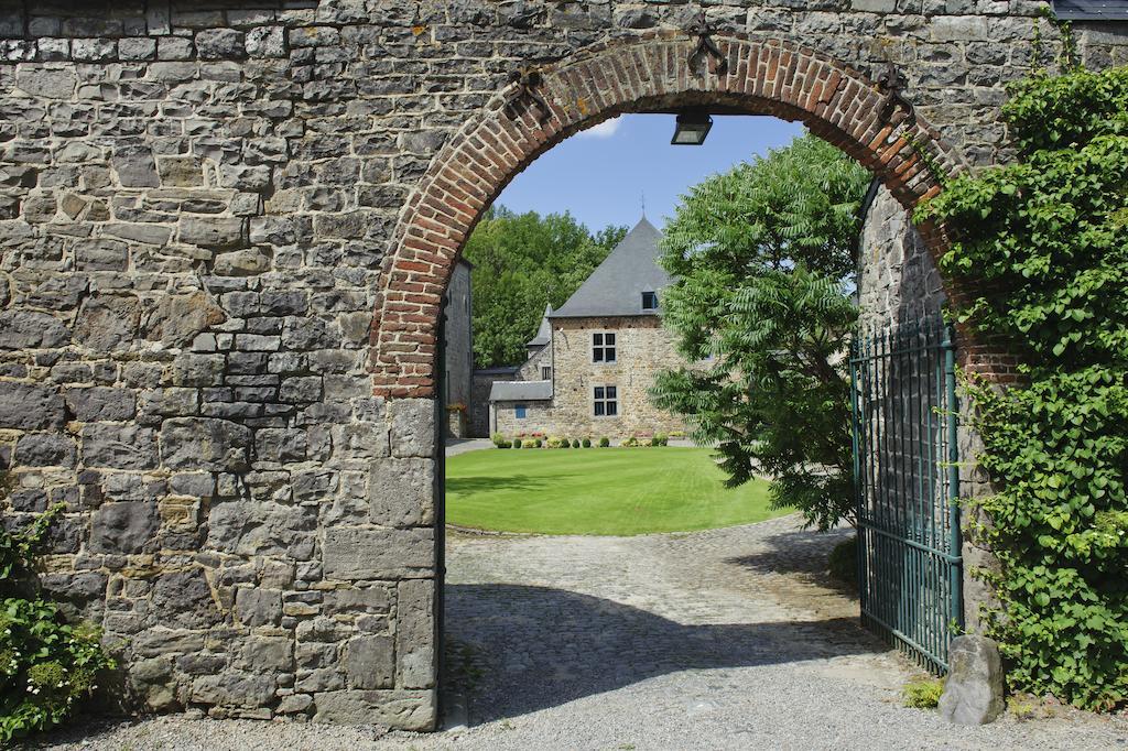 Golf & Hôtel de Falnuée Mazy Exterior foto