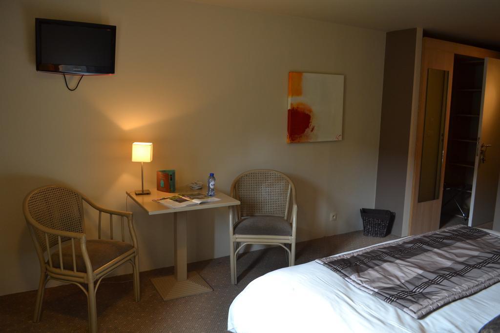 Golf & Hôtel de Falnuée Mazy Zimmer foto